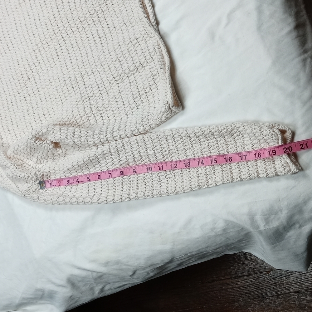 Universal Thread Womens Medium Sweater - image 7